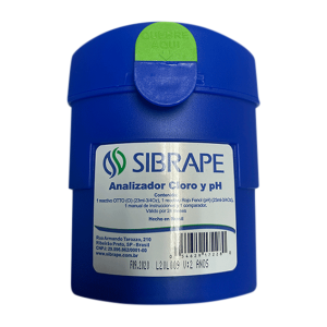 Kit to measure chlorine and pH